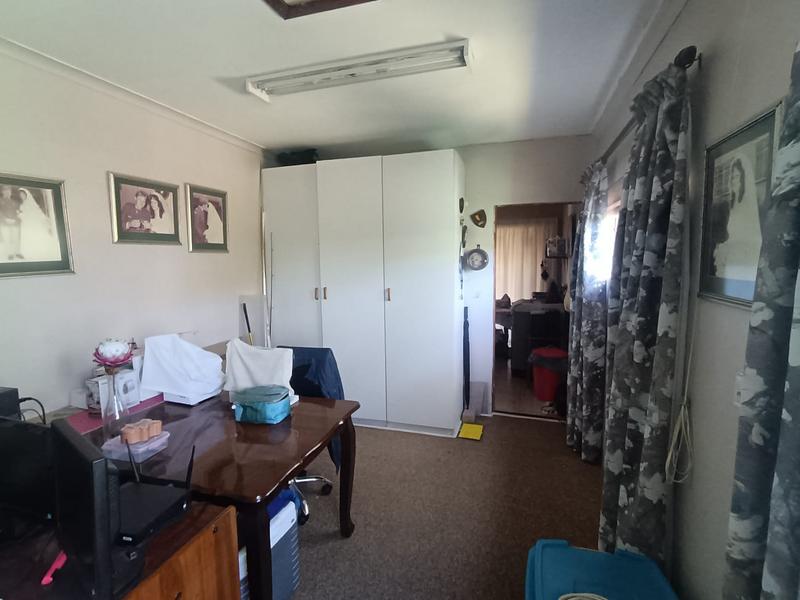 3 Bedroom Property for Sale in Albertinia Western Cape